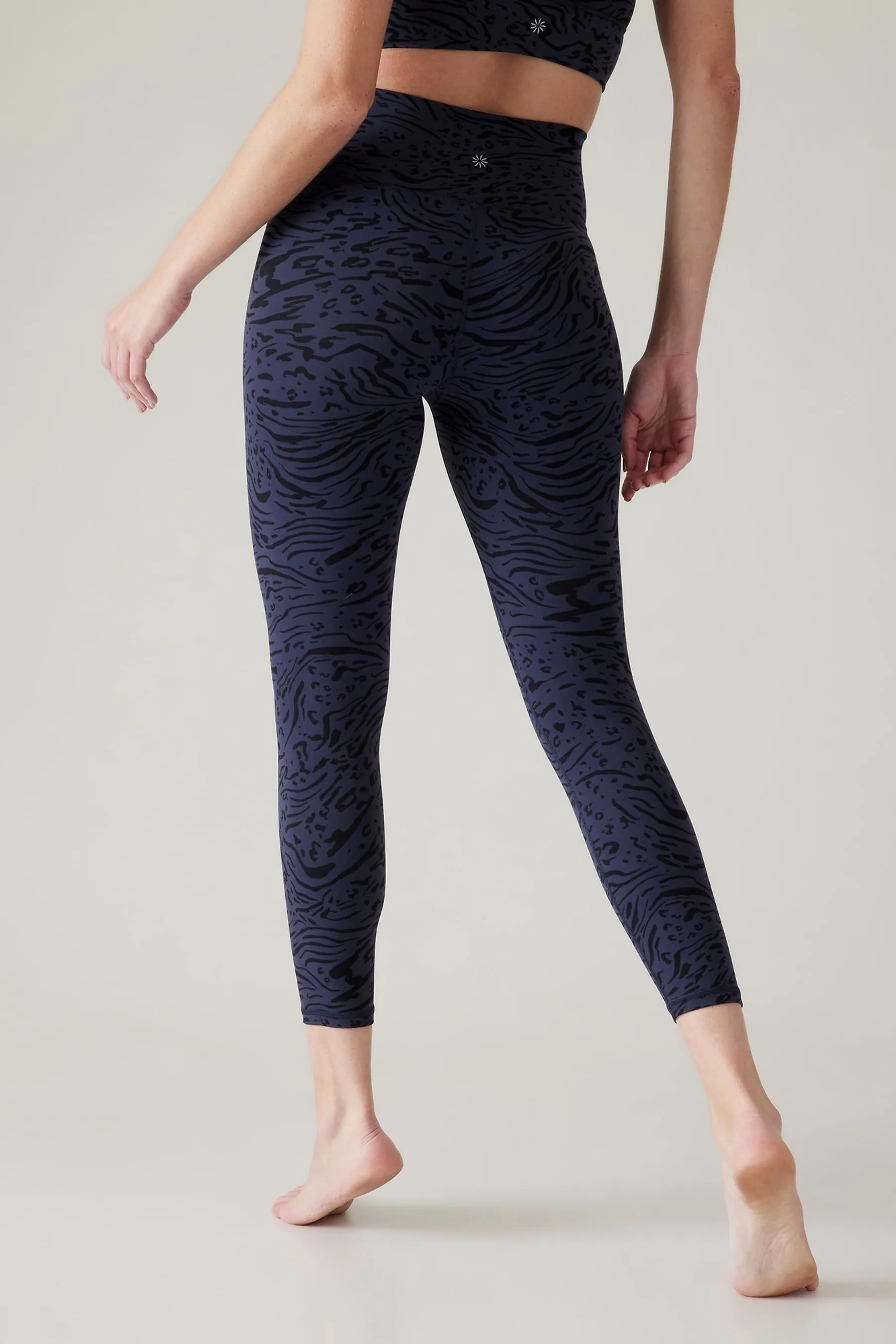 Athleta Blue Transcend 7/8 Leggings