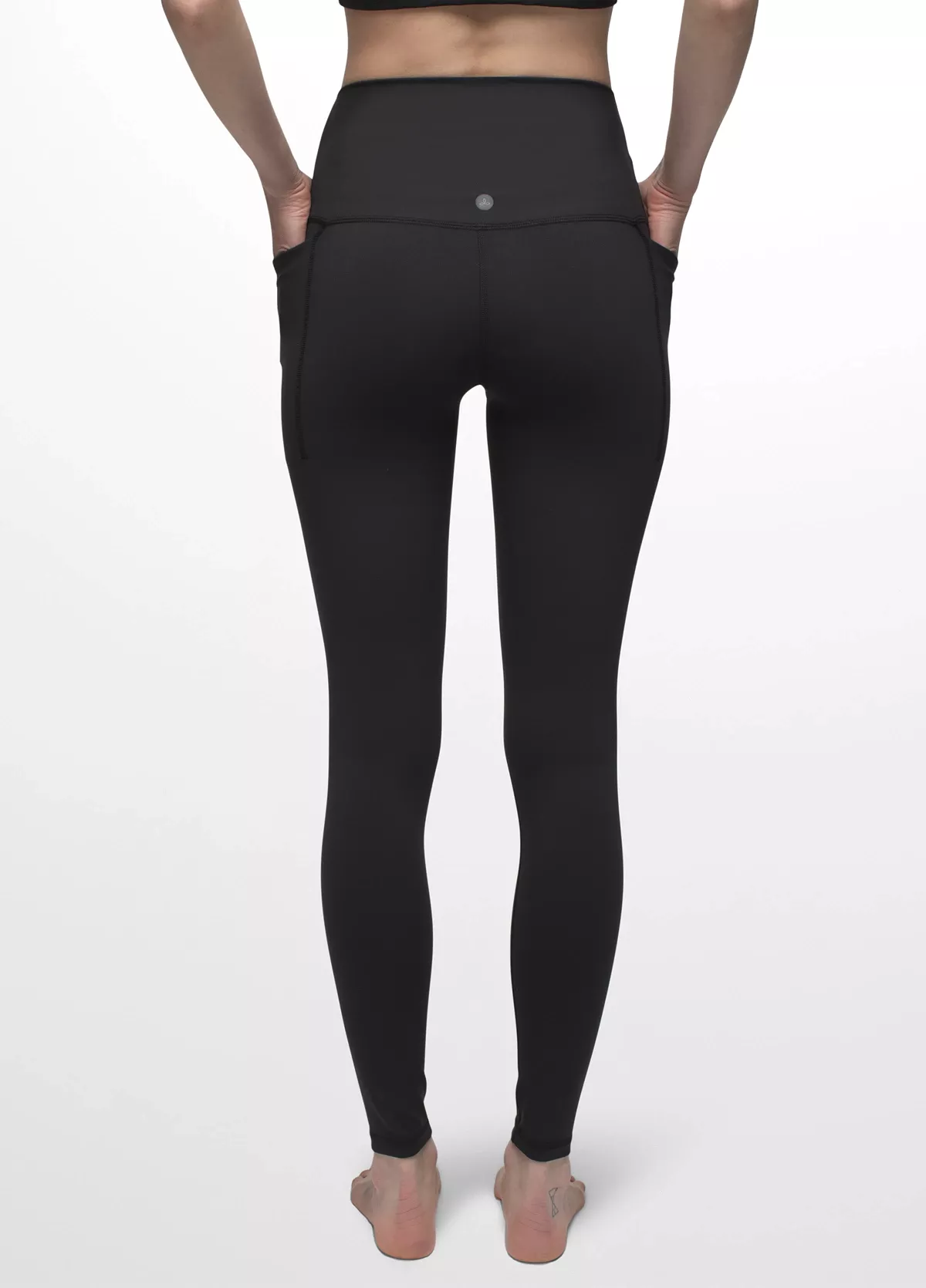 Luxara Pocket Legging Women's