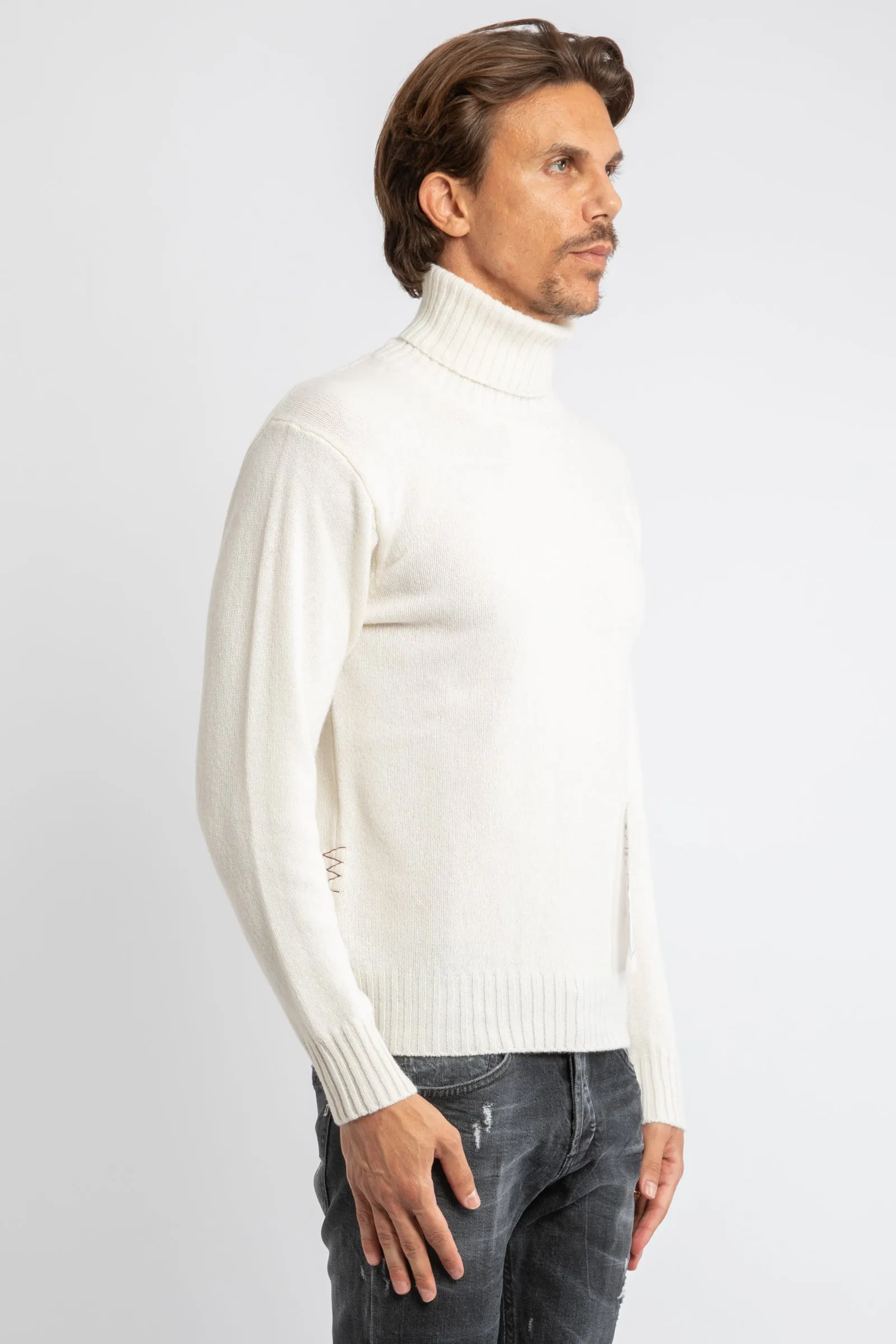 Maglione collo alto bianco