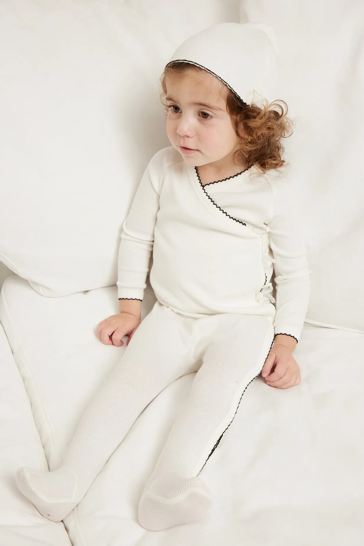 Parni Ivory Ribbed Stretchie and Beanie