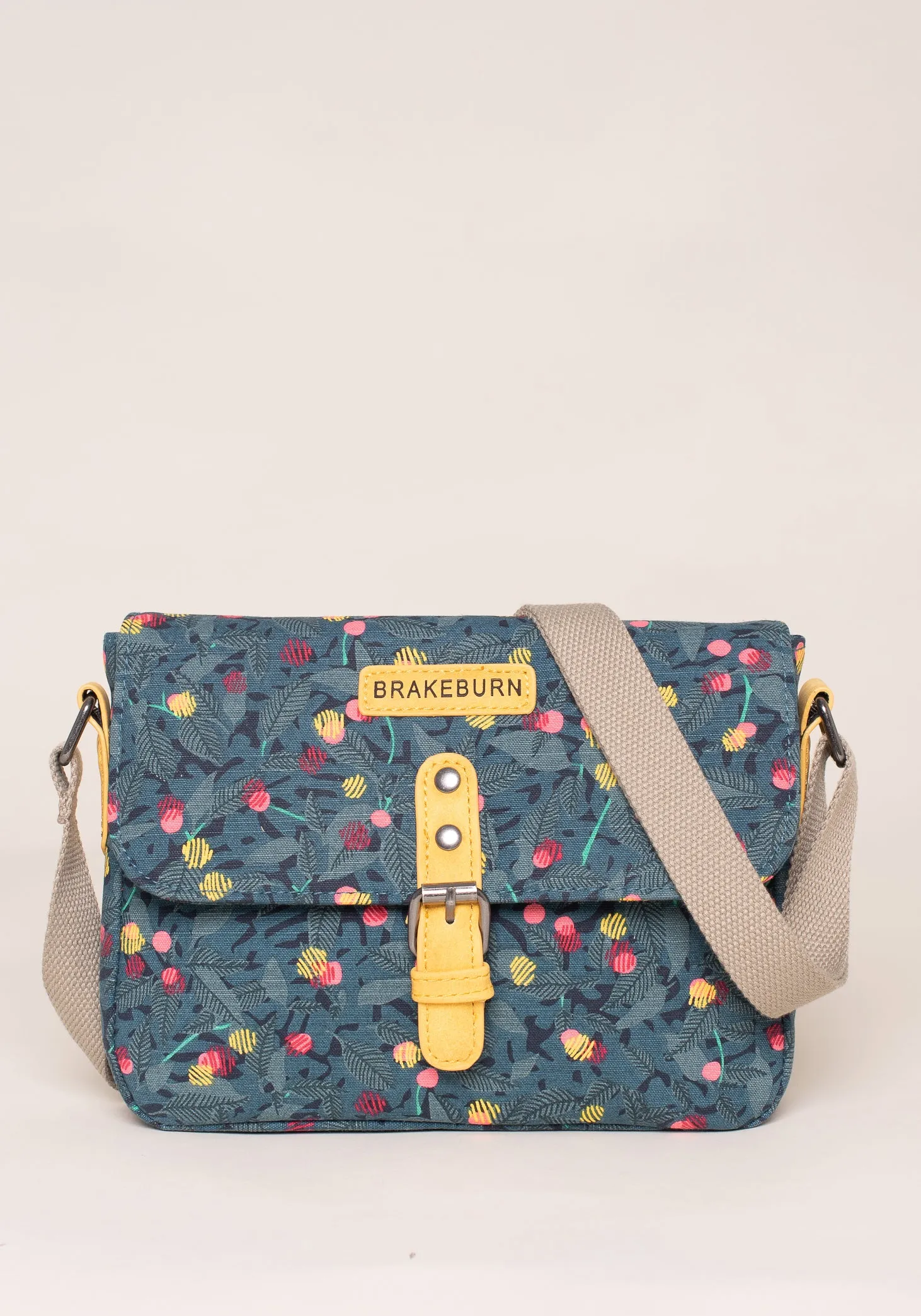 Summer Berry Roo Pouch Cross Body Bag