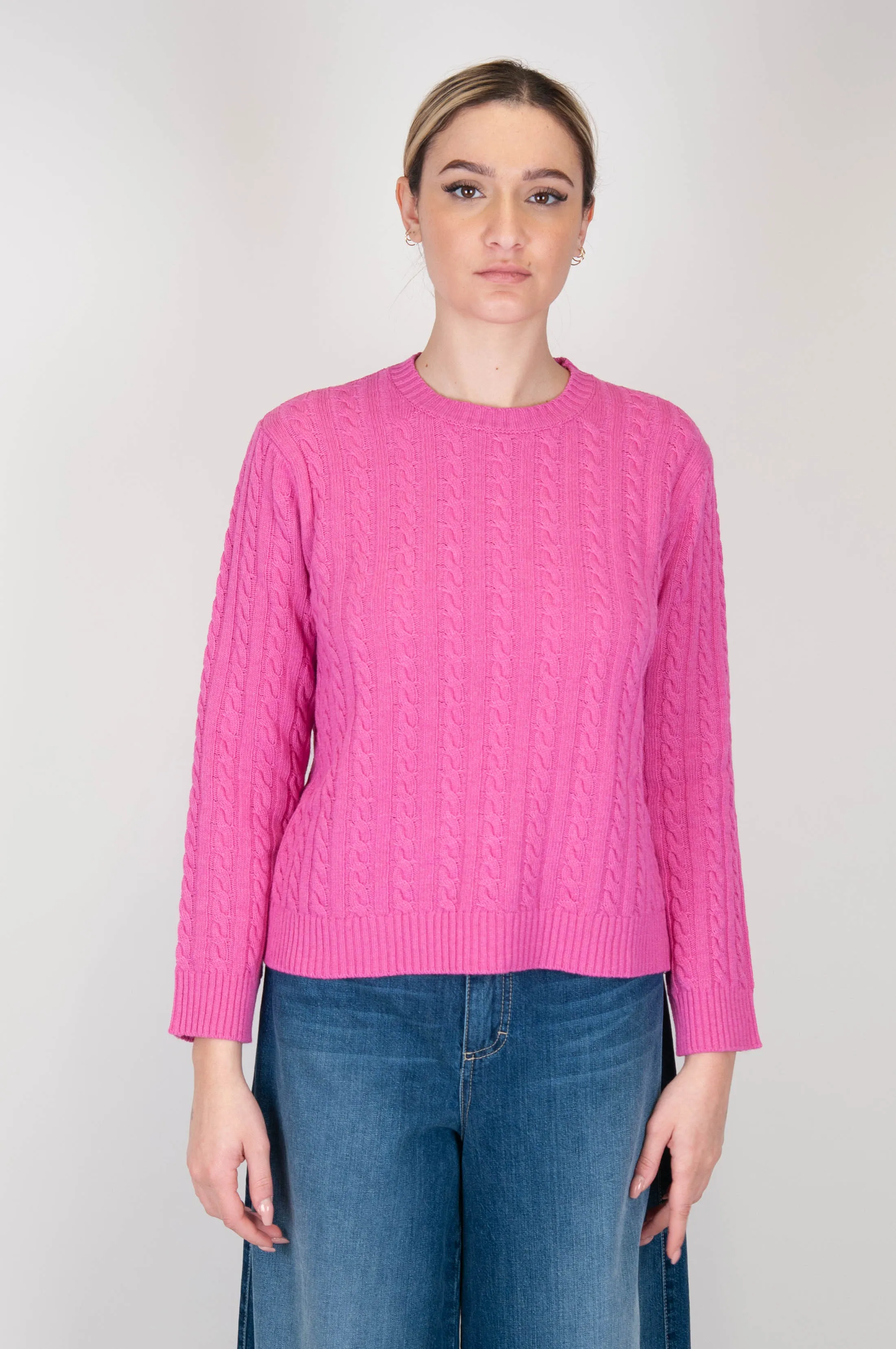 Tensione in - Maglia girocollo in misto cashmere a trecce