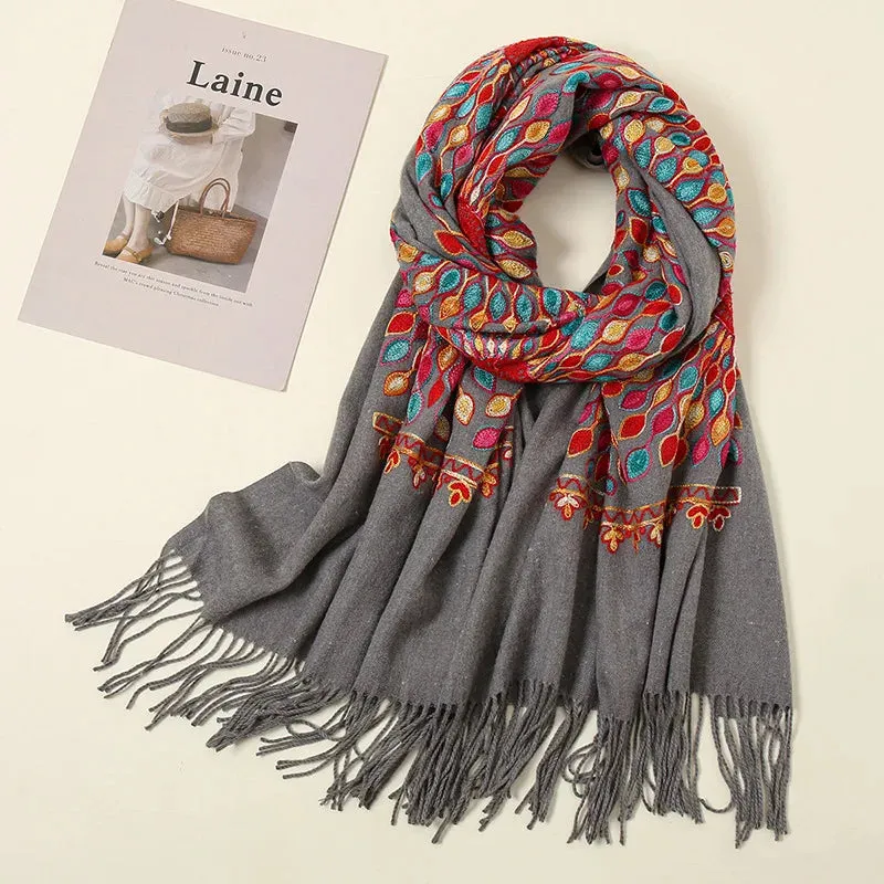 Xale Bordado Cashmere Aztec